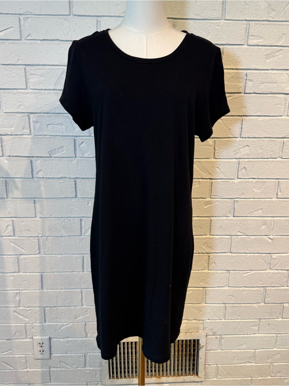PerfectWhiteTee Black T Shirt Dress Womens S